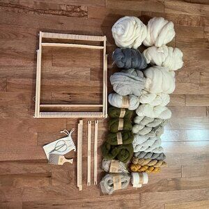 Funem Studio Fiber Art Loom and Wool Yarn / Roving